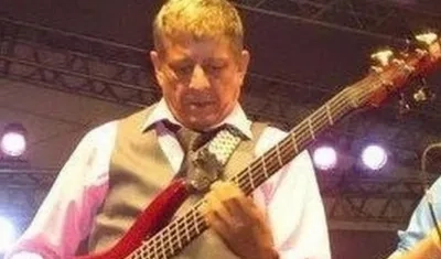 José Vásquez, "Quévaz", bajista y guitarrista fallecido.