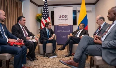 Encuentro bilateral entre secretario de seguridad nacional estadounidense y presidente electo Petro.