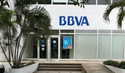 Sede del banco BBVA de la carrrera 51B con calle 76.
