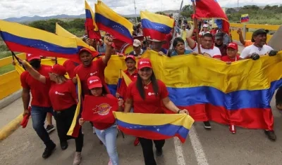 Imagen de la fiesta en la frontera.
