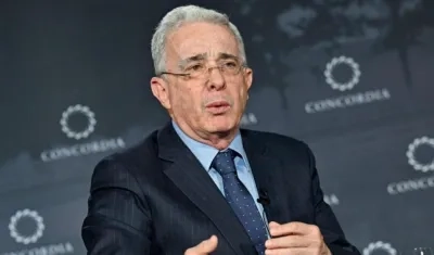 Álvaro Uribe Vélez.