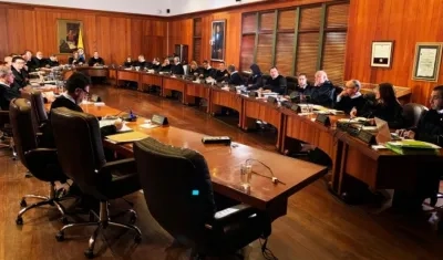 Consejo de Estado en sesión.