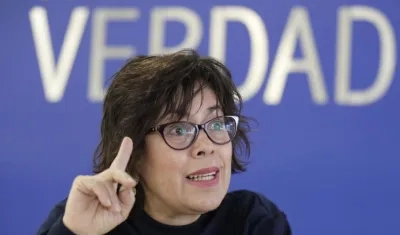La comisionada Marta Ruiz.