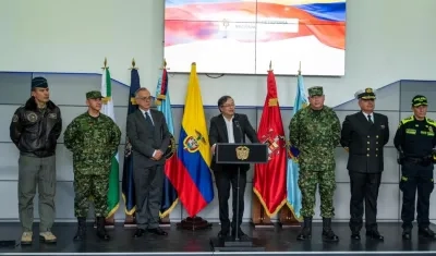 El Presidente de la República, Gustavo Petro y la nueva cúpula.