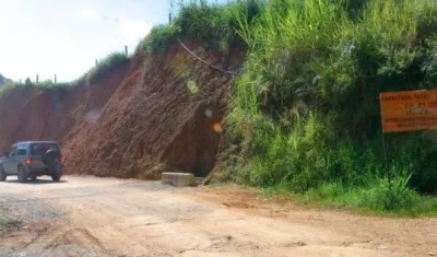 El menor fue baleado en la vía entre los Municipios de Tarso y Pueblorrico.