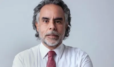 Armando Benedetti, llamado a indagatoria por los mismos hechos.