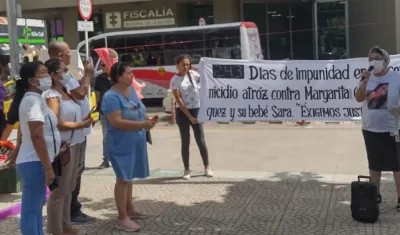 Familiares de Margarita Gómez Márquez.