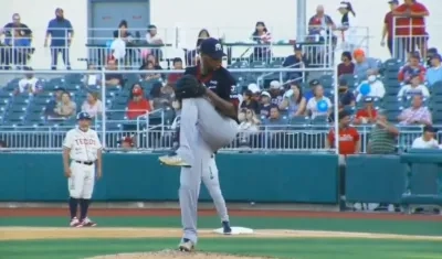 El colombiano Julio Teherán.