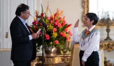 Petro posesionó de María Patricia Tobón Yagarí 