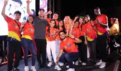 El Alcalde José Fernando Vargas acompañando a los jóvenes en el cierre de la semana.