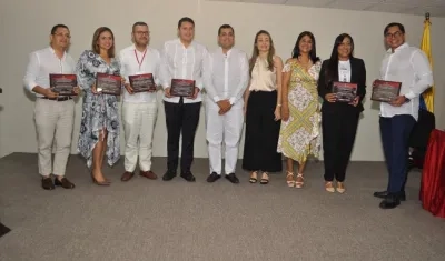 Reconocimiento a Egresados Distinguidos año 2022.