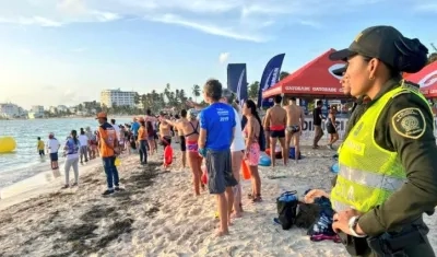 Operativos de vigilancia en playas de San Andrés.
