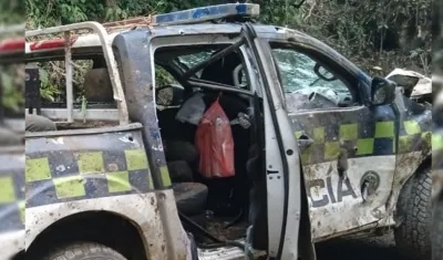 Estado en que quedó la patrulla en la que iban los uniformados fallecidos.