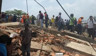 Foto de archivo del colapso de la obra denominada “Portal Blas de Lezo II”.