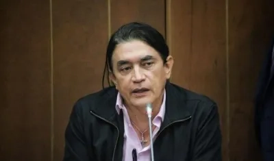 Gustavo Bolívar, senador.