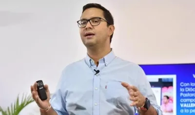 Mello Castro González.