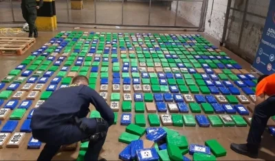Cocaína incautada por la Armada Nacional. 