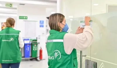 Funcionarias de Supersalud. 