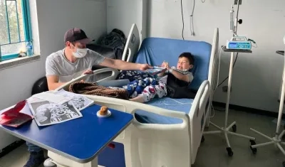 Entrega de obsequios de Coldplay.