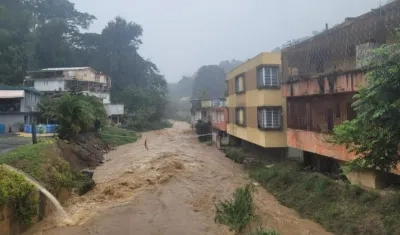 Por el paso de 'Fiona' las lluvias continuarán, advierten autoridades.