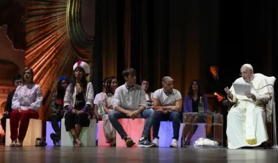 El Papa Francisco en el encuentro con jóvenes empresarios en Roma.