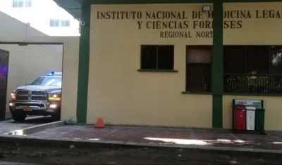 Fachada de Medicina Legal en Barranquilla.