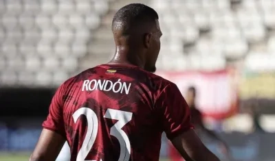 Salomón Rondón, delantero venezolano. 