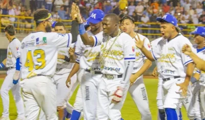 Derwin Pomare bateó un jonrón de dos carreras para Vaqueros.