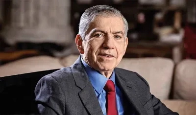 César Gaviria Trujillo.