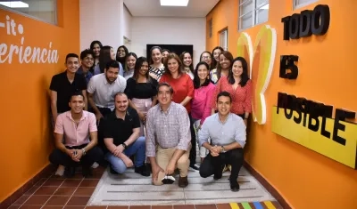 Equipo de MacondoLab.