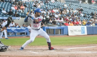 Fabián Pertuz bateó de 5-4, con un jonrón, y empujó cinco carreras