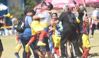 Festejo de Puma Caraballo tras vencer a Lorduy de Cartagena.