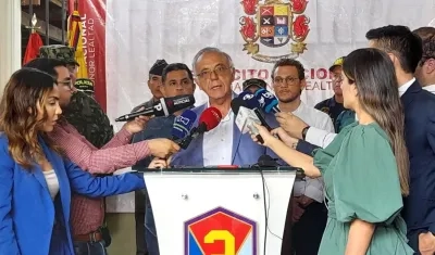 Iván Velásquez, Ministro de Defensa.