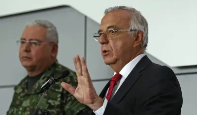  Iván Velásquez, Ministro de Defensa.
