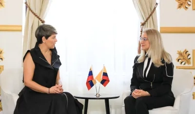 Las primeras damas de Venezuela y Colombia, Cilia Flores y Verónica Alcocer, respectivamente.