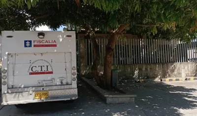 El cuerpo de la víctima fue llevado a Medicina Legal. 