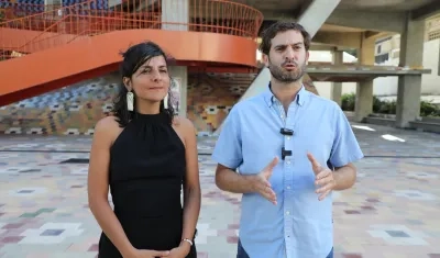 La Ministra Irene Vélez y el alcalde encargado de Barranquilla, Alfredo Carbonell