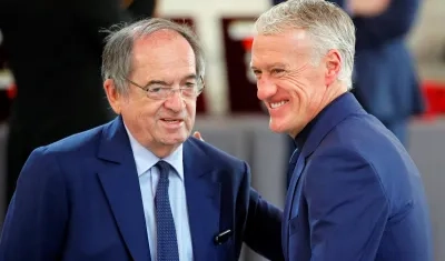 El presidente de la FFF, Noël Le Graët, con el seleccionador francés Didier Deschamps.