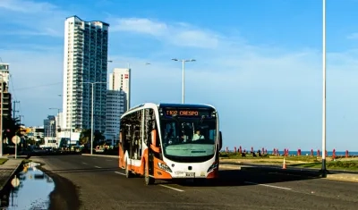 El aumento del pasaje rige desde este lunes.