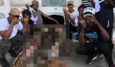 Una de las fotos publicadas por los jóvenes.