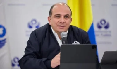 Carlos Camargo, defensor del Pueblo.