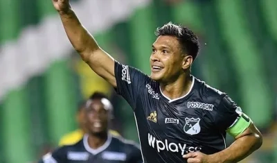 Teófilo Gutiérrez continúa sin definir su futuro.