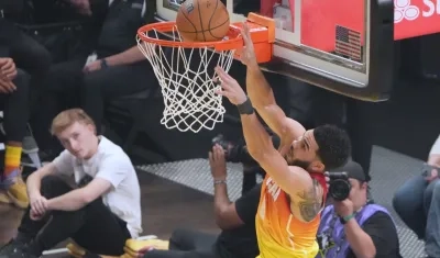 Jayson Tatum anotó 55 puntos en el juego.