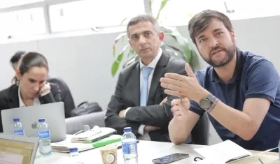 El Alcalde Jaime Pumarejo en la reunión en la Procuraduría