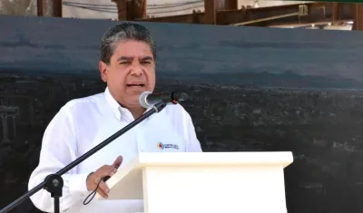 Carlos Hernán Rodríguez, Contralor General.