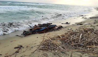 Restos de la embarcación.