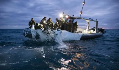 Restos del globo espía chino.