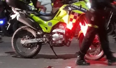 La Policía acordonó el área donde ocurrió el crimen.