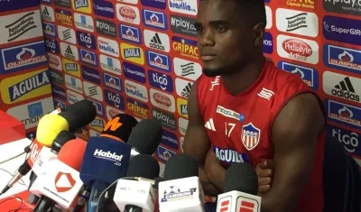 Andrey Estupiñán, delantero del Junior.