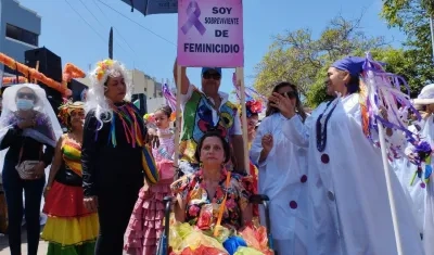 Mujeres víctimas de la violencia en el Carnaval de la 44